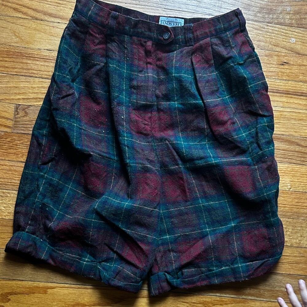 Lands’ End Wool Plaid Shorts – Classic Preppy Style